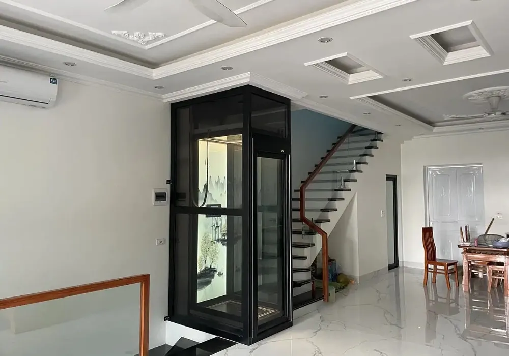 20+ Mẫu Thang Máy Mini Đẹp 2026 Cho Nhà Hiện Đại 5 Vẻ đẹp trong suốt mang đến sự tinh tế, hiện đại cho kiến trúc biệt thự