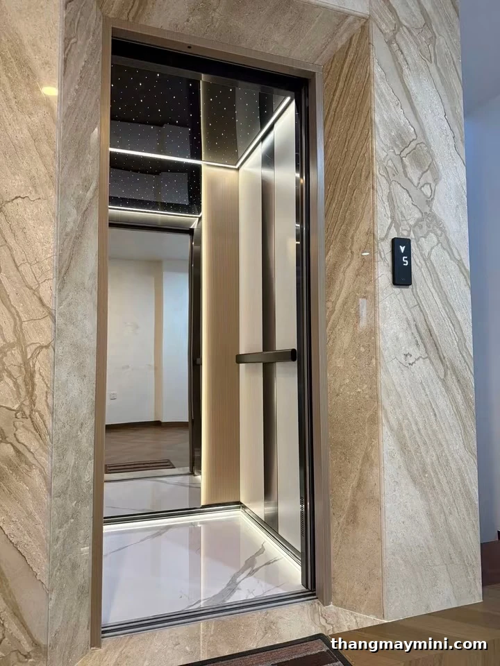 Tiêu chí lựa chọn thang máy gia đình cần biết trước khi mua 3 Vật liệu cabin thang máy gia đình inox 304 kính cường lực